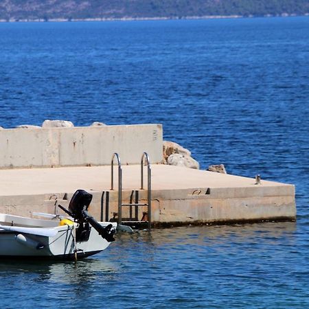 Seaside Holiday House Cove Vela Prapratna Oskorusno Bagian luar foto